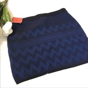 Mossimo Supply Co. Skirts - Mossimo Mini Skirt Chevron Sweater Knit Large NWT Mossimo Supply Co. Skirts - Mossimo Mini Skirt Chevron Sweater Knit Large NWT